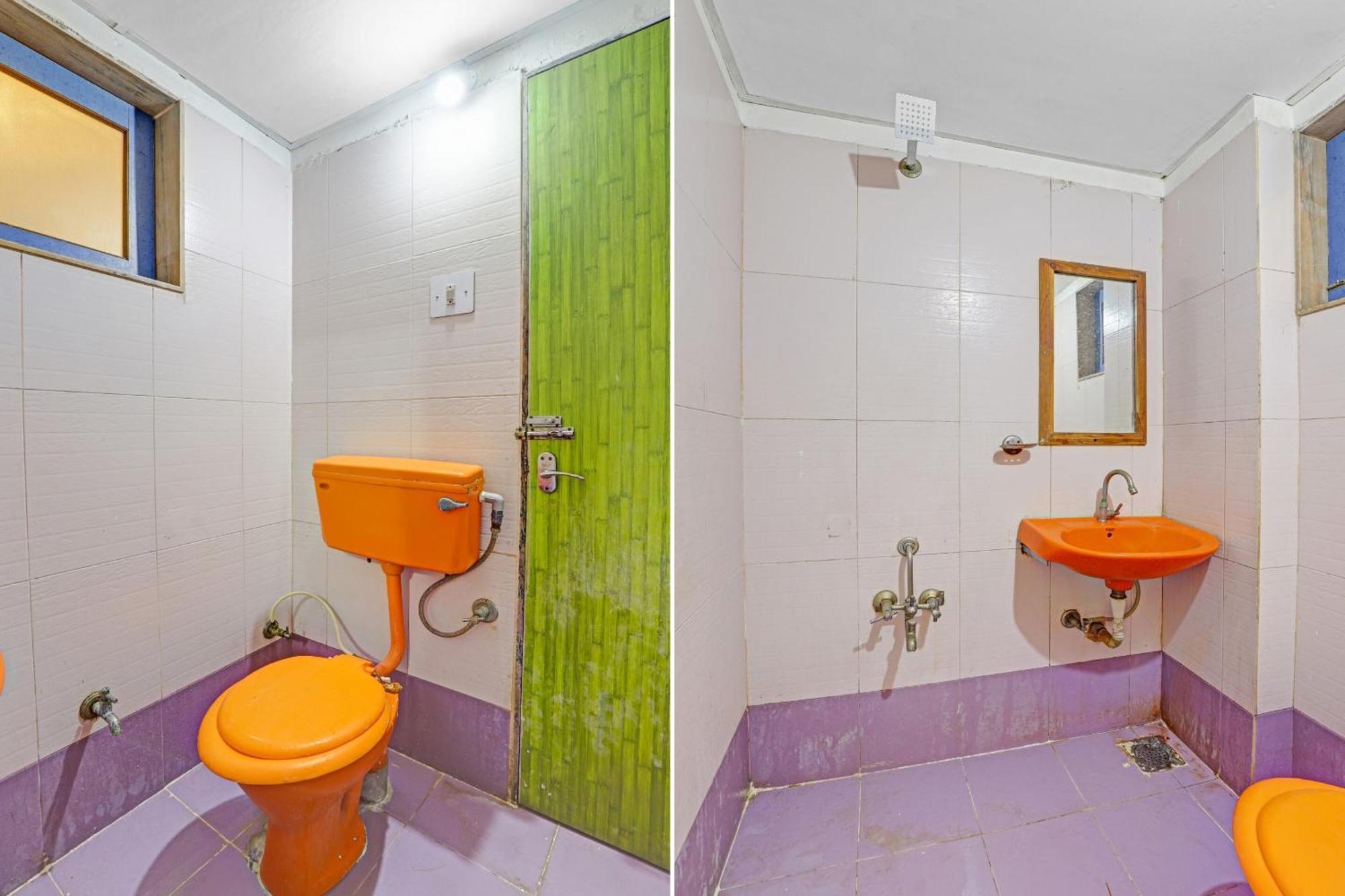 Hotel Velvet Rajkot Extérieur photo